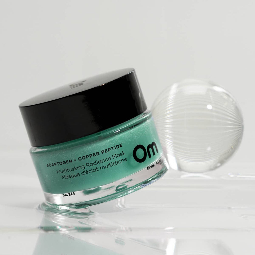
                
                    Load image into Gallery viewer, Om - Adaptogen + Copper Peptide Multitasking Radiance Mask
                
            