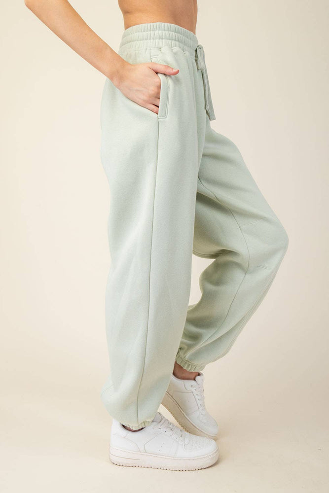 
                
                    Load image into Gallery viewer, Maddison Terry Fleece Jogger Sweatpants
                
            