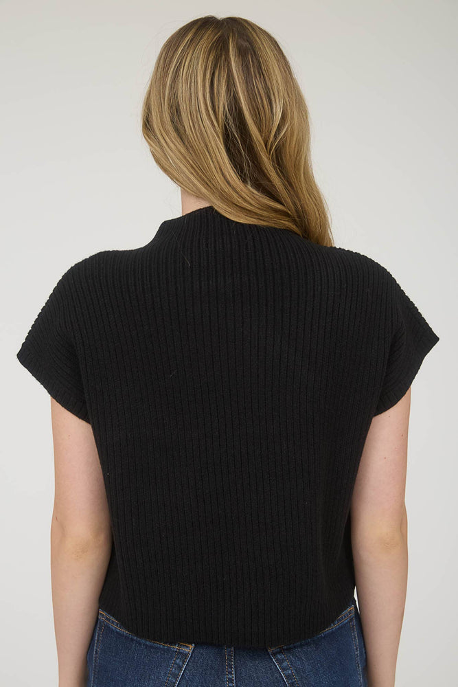 Central Park Knotted Pocket Top