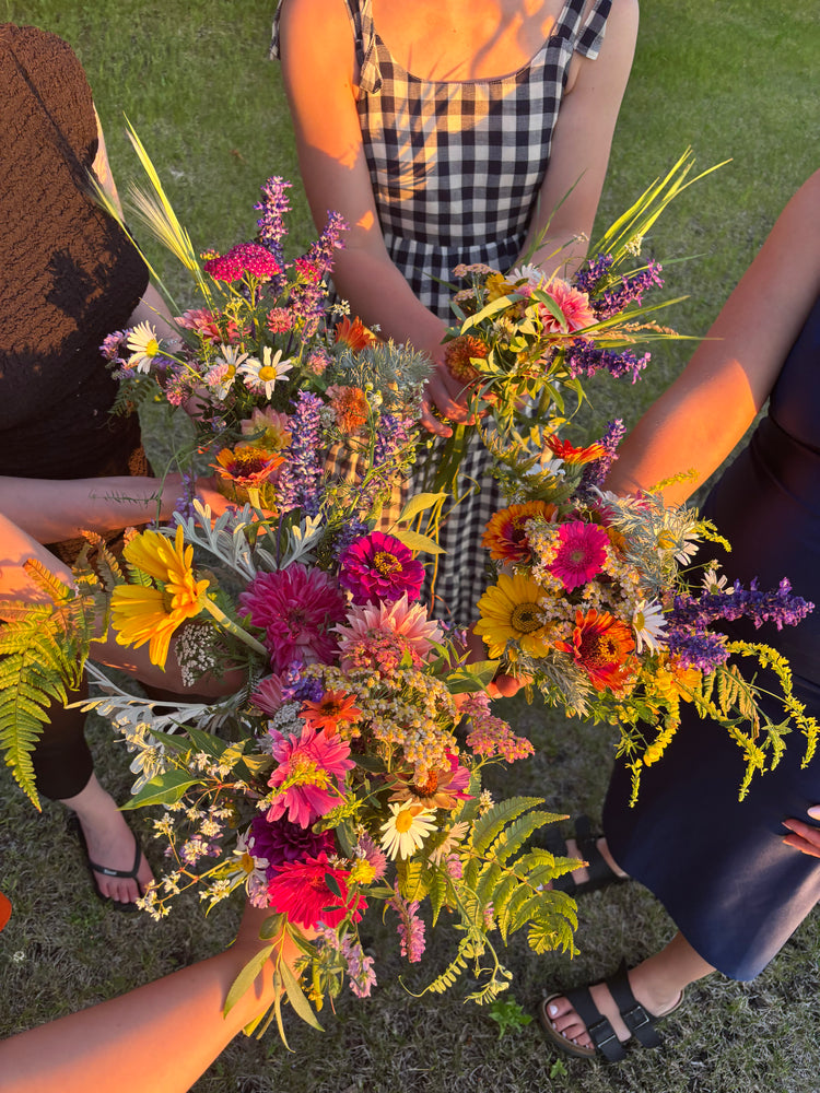 Fresh Bloom Friday Large Bouquet