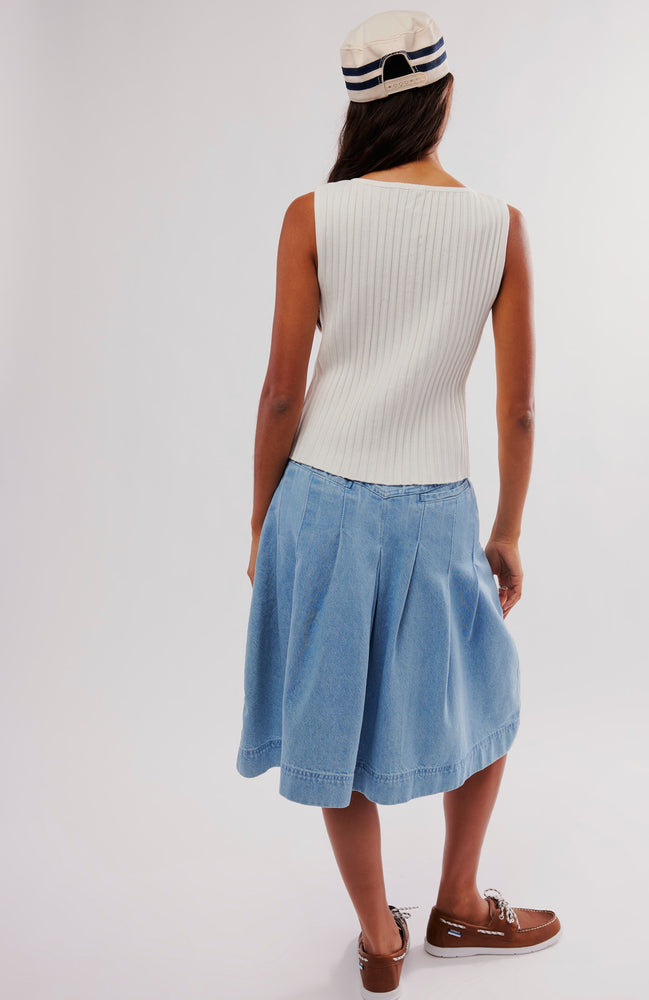 
                
                    Load image into Gallery viewer, Tilley Vest
                
            